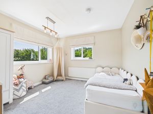 Bedroom- click for photo gallery